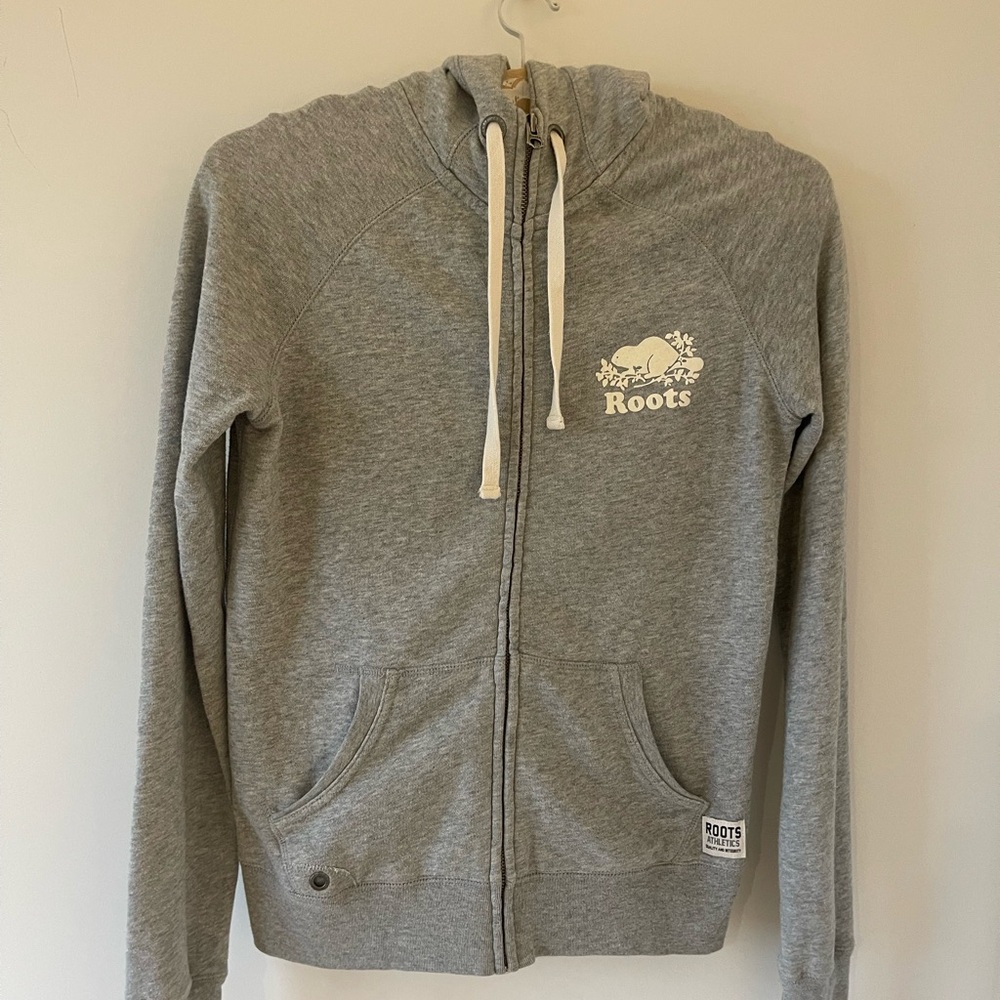 Roots Canada Women’s XS Gray Zip-Up Hoodie